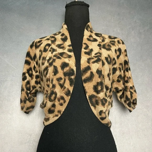 Wool and cashmere cheetah print shawl size small - Picture 1 of 5